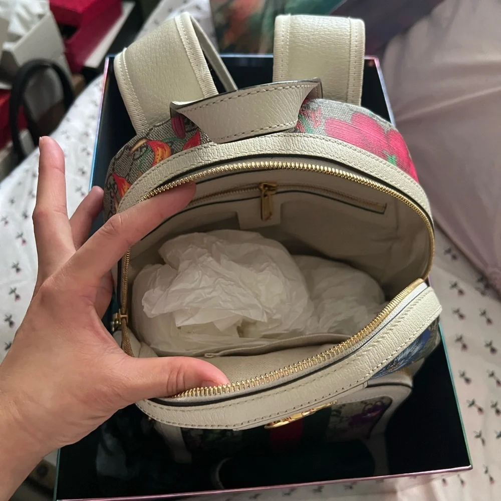 Authentic Gucci floral back price firm